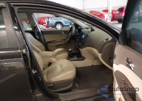 2012 Hyundai Elantra Touring Se from USA, damaged, VIN KMHDC8AE7CU140380